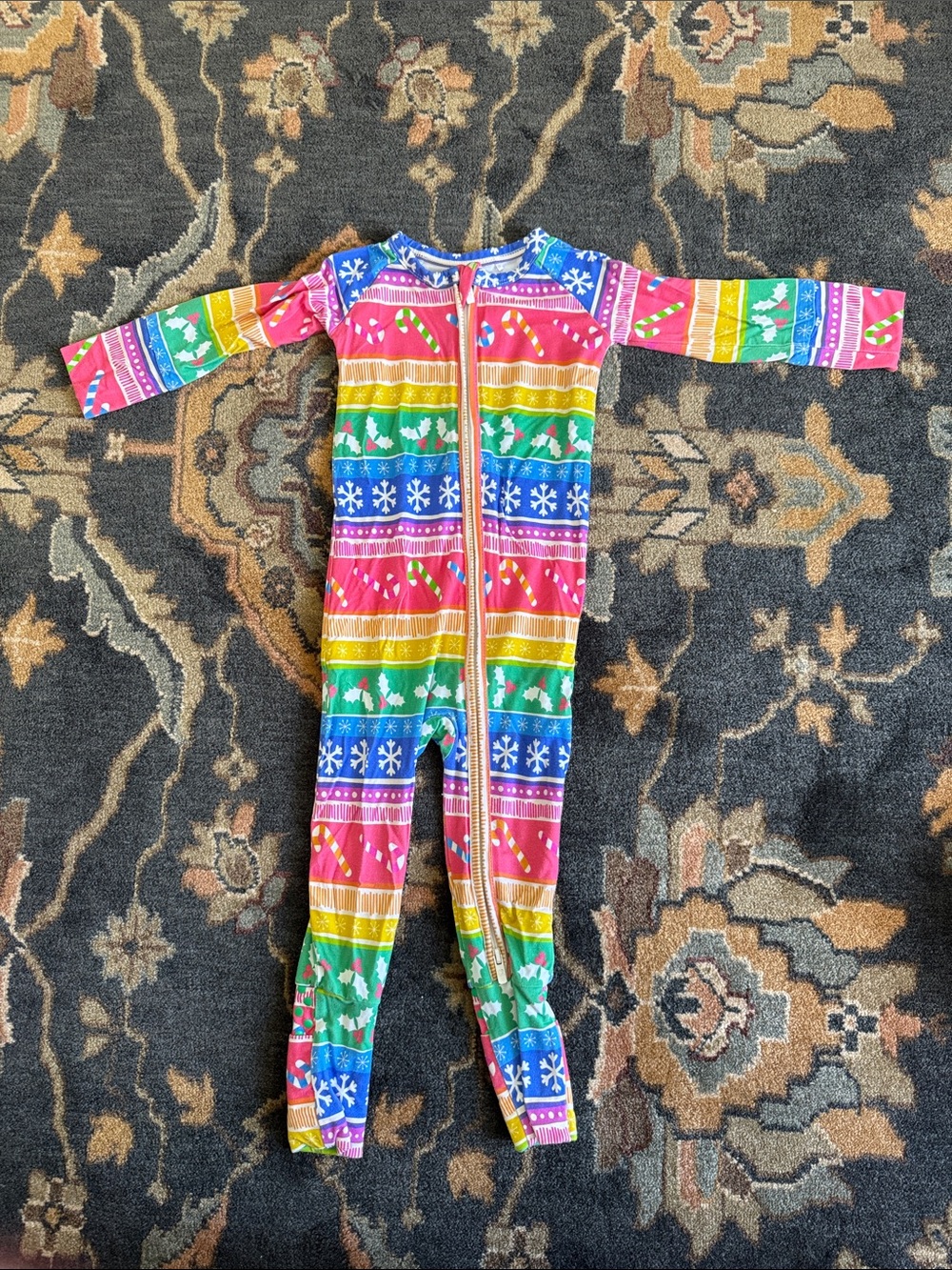 Bums and Roses convertible footie sz 12-18 mo